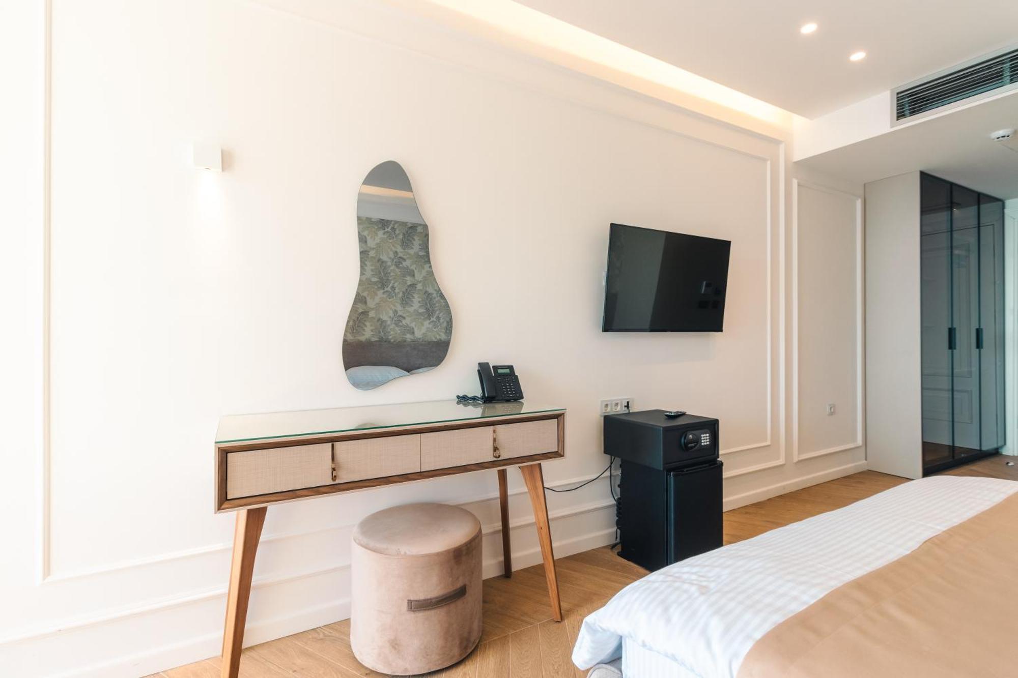 Miramar Hotel Ulcinj Buitenkant foto